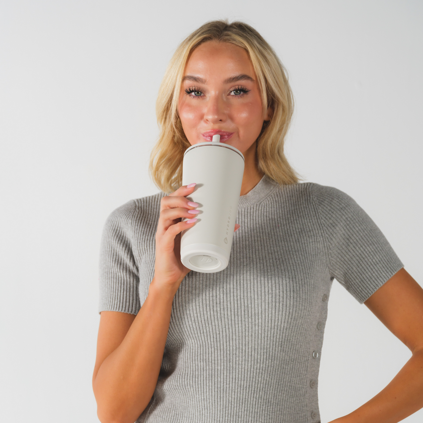 linen-20oz-592ml-o9 EverydayTumbler20oz.-Linen-WPI-1_1.png